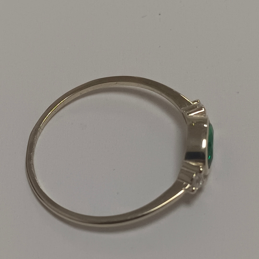 ANILLOS TEJIDO ANILLITO C CIRCONIAS Y PIEDRA VERDE 14K 8 1.1 GR (NUEVO)