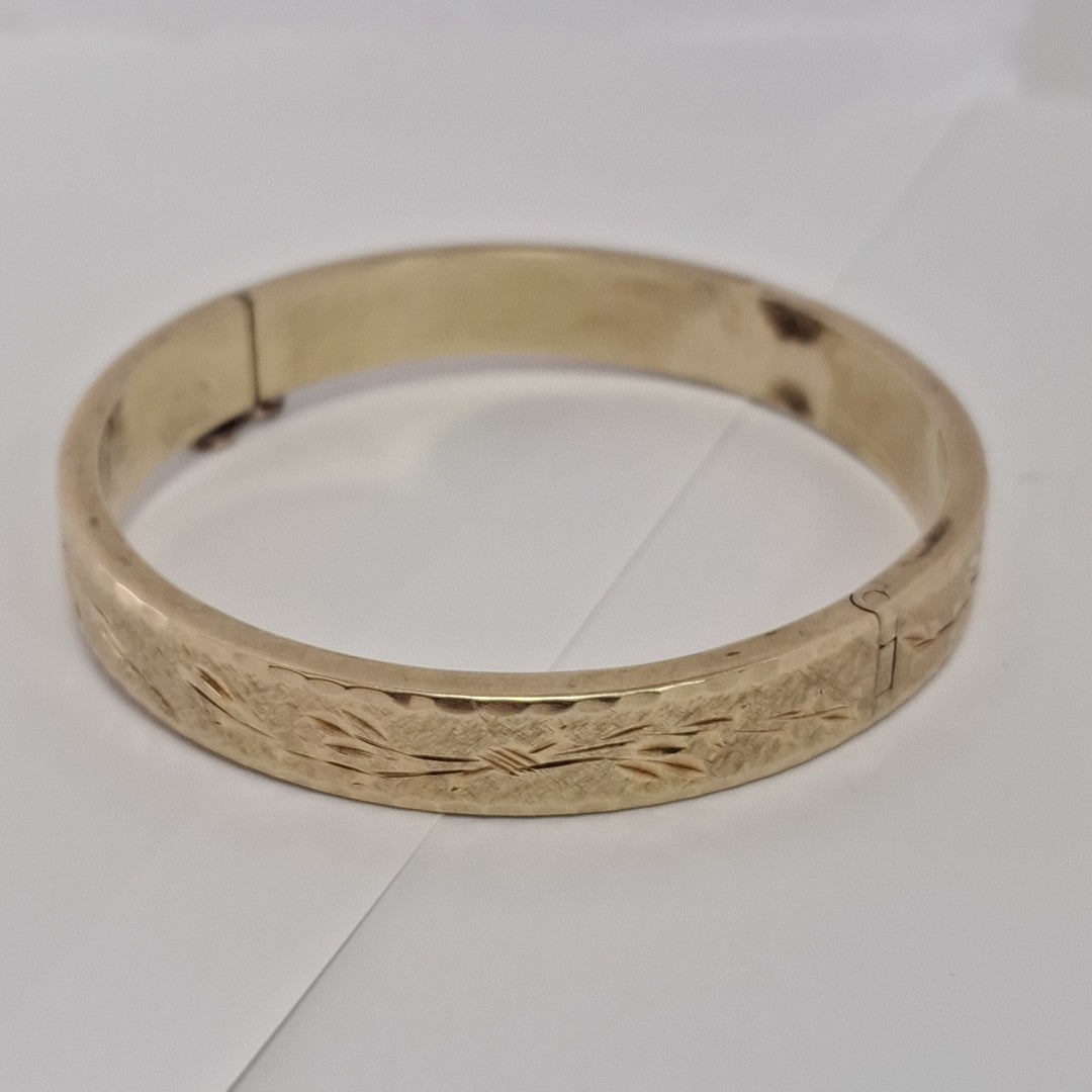 PULSERA RIGIDA ORO 14 K 23.2 GRMS (SEMINUEVO)