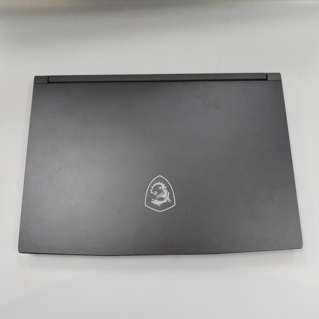 LAPTOP MSI THIN 15 B13VE-3028MX (2025) 512 GB SSD 16 GB RAM (SEMINUEVO)