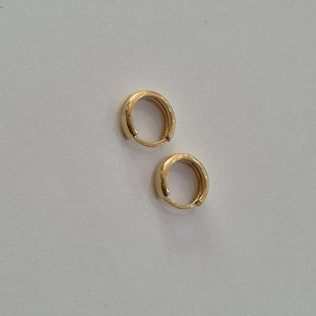 HUGGIES ORO 14K 1.1 (NUEVO)