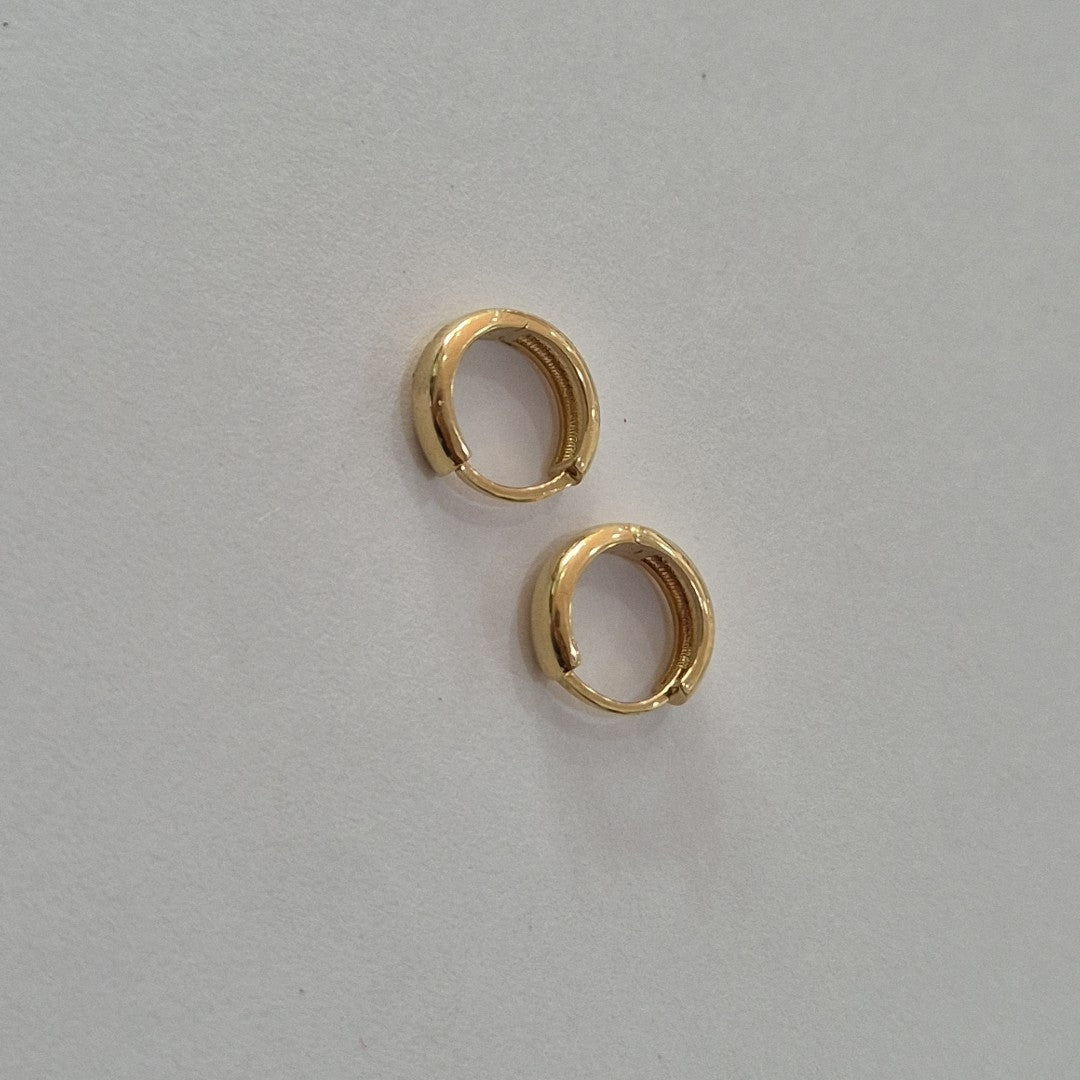 HUGGIES ORO 14K 1.1 (NUEVO)