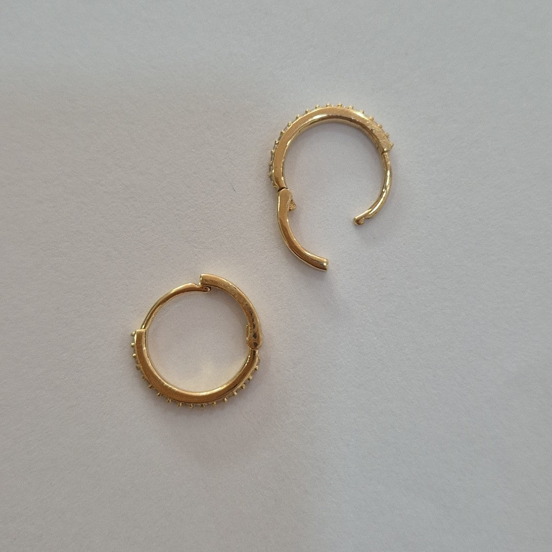 HUGGIES ORO 14K 1.4 (NUEVO)