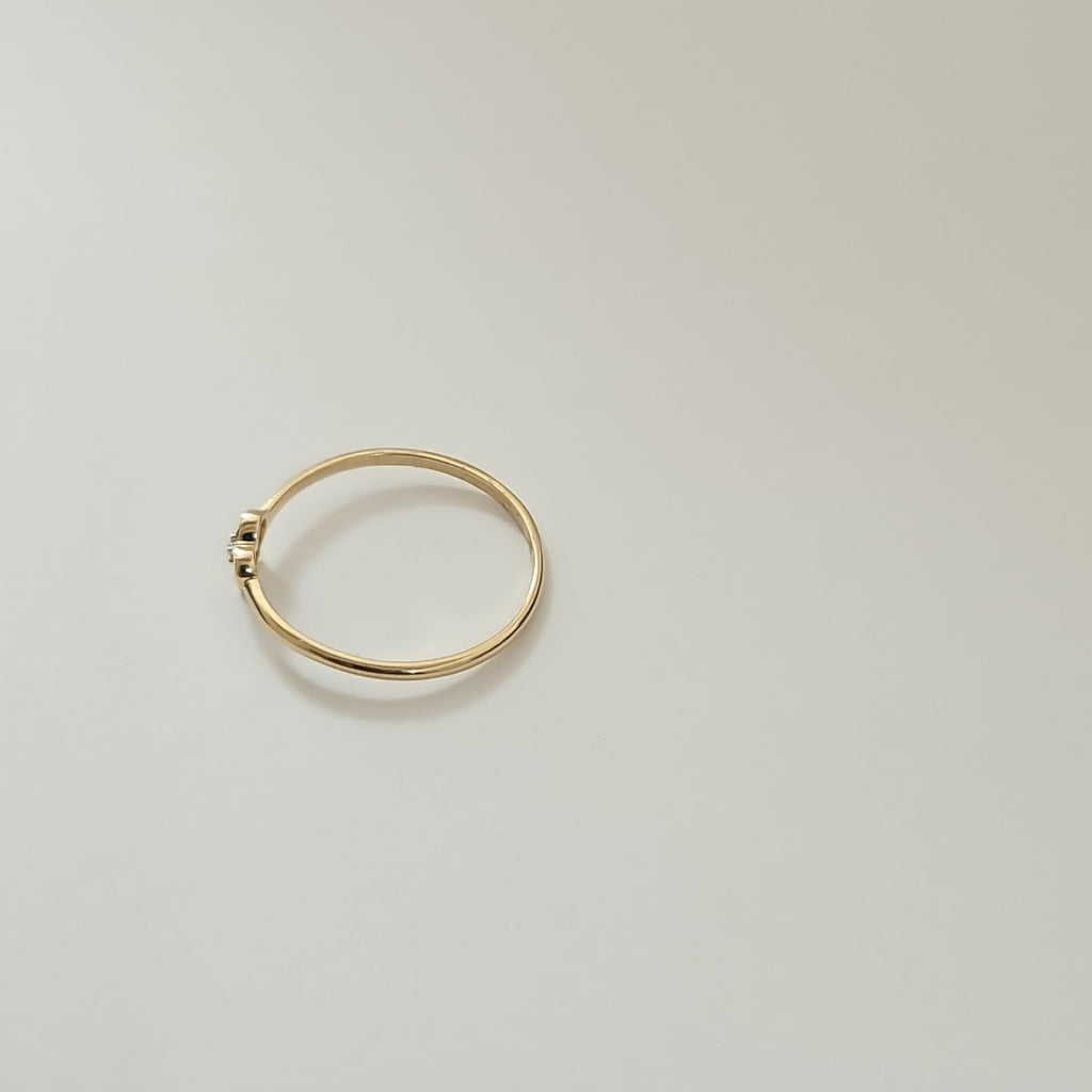 ANILLO ANILLITO FIG MOÑO C CIRCONIAS 14K 8 TALLA 1 GR (NUEVO)