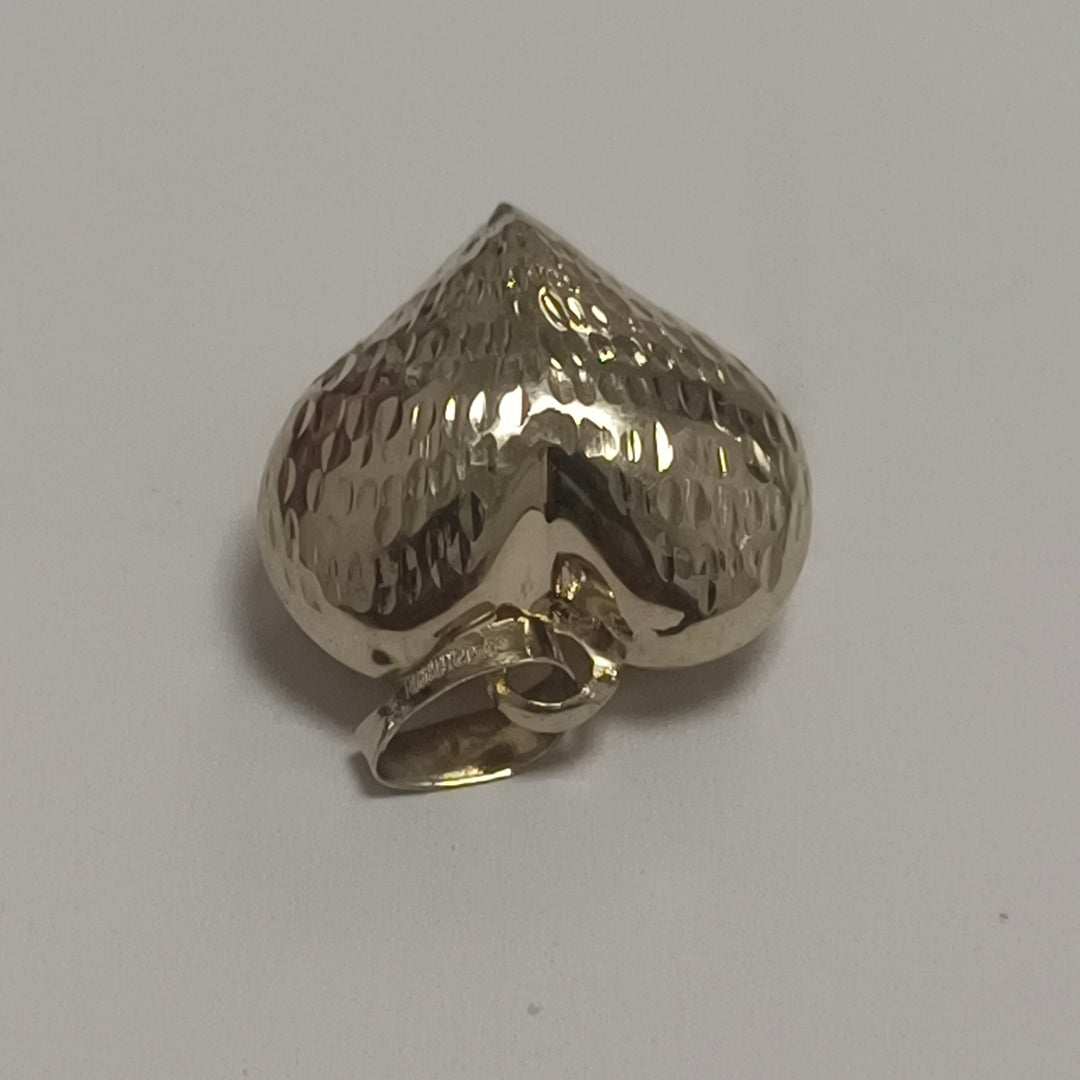 DIJE TEJIDO CORAZON LABRADO 14K 1 GR (NUEVO)