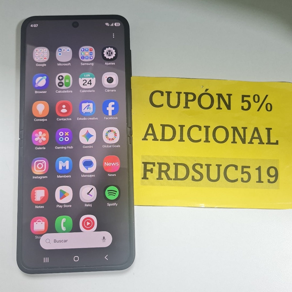 CELULAR SAMSUNG GALAXY Z FLIP7 FE SM-F761B (2025) 128 GB 8 GB RAM (SEMINUEVO)