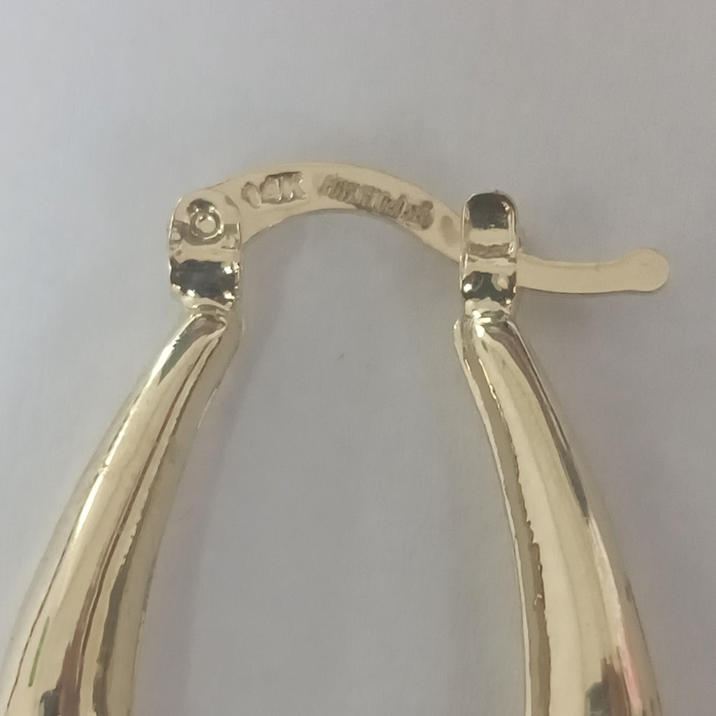 ARETES ARRACADAS ESTRIADAS 14K 2.5 GR (NUEVO)