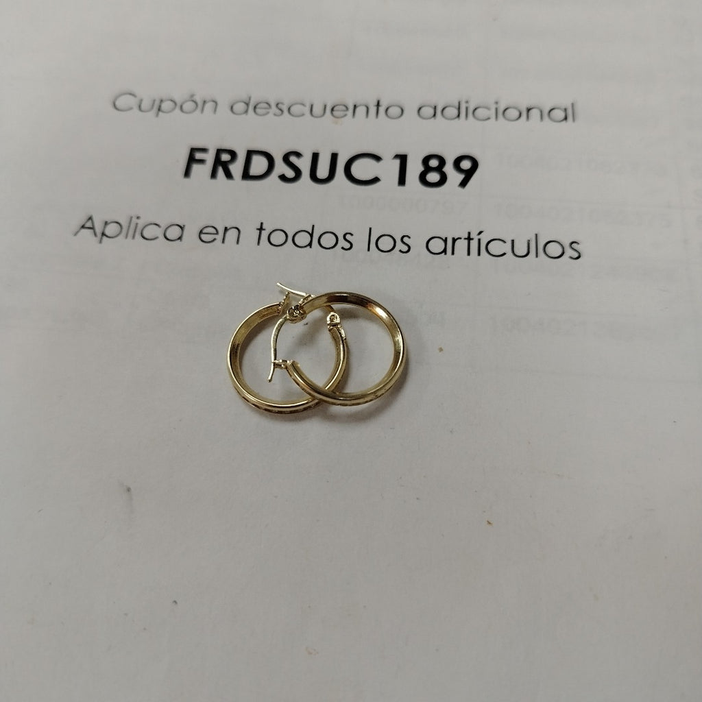 ARETES ARRACADAS CON CIRCONIAS 10K 1.7 GR (NUEVO)