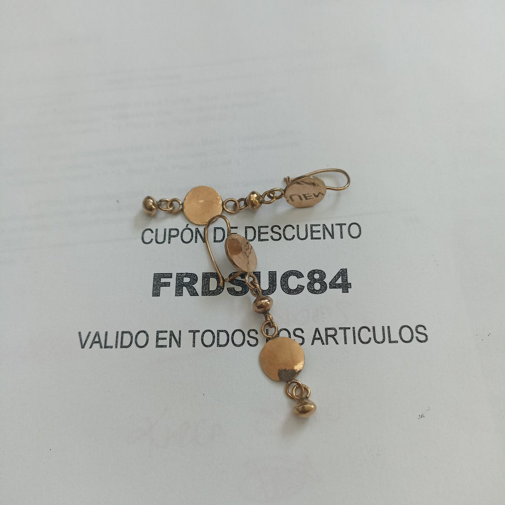 K1 4.7 GRMS 8 K IDENTIFICACIÓN ARETES PAR MATERIALES ORO CANTIDAD DE (SEMINUEVO)