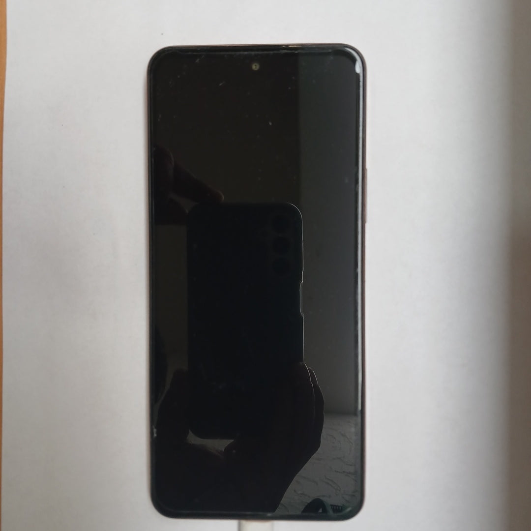 CELULAR VIVO Y28 V2352 256 GB 8 GB RAM (SEMINUEVO)