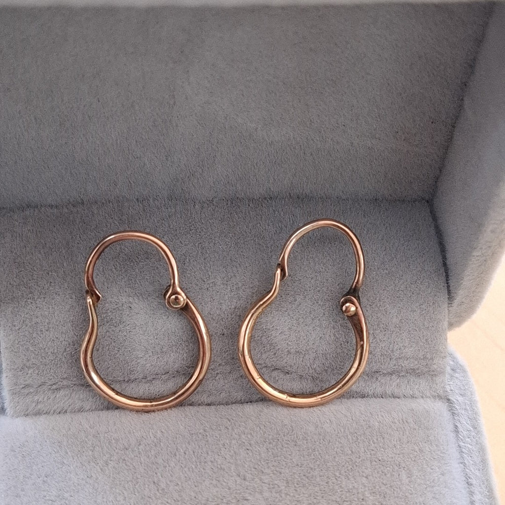 ARRACADAS PAR ORO 8 K 1 GRMS (SEMINUEVO)