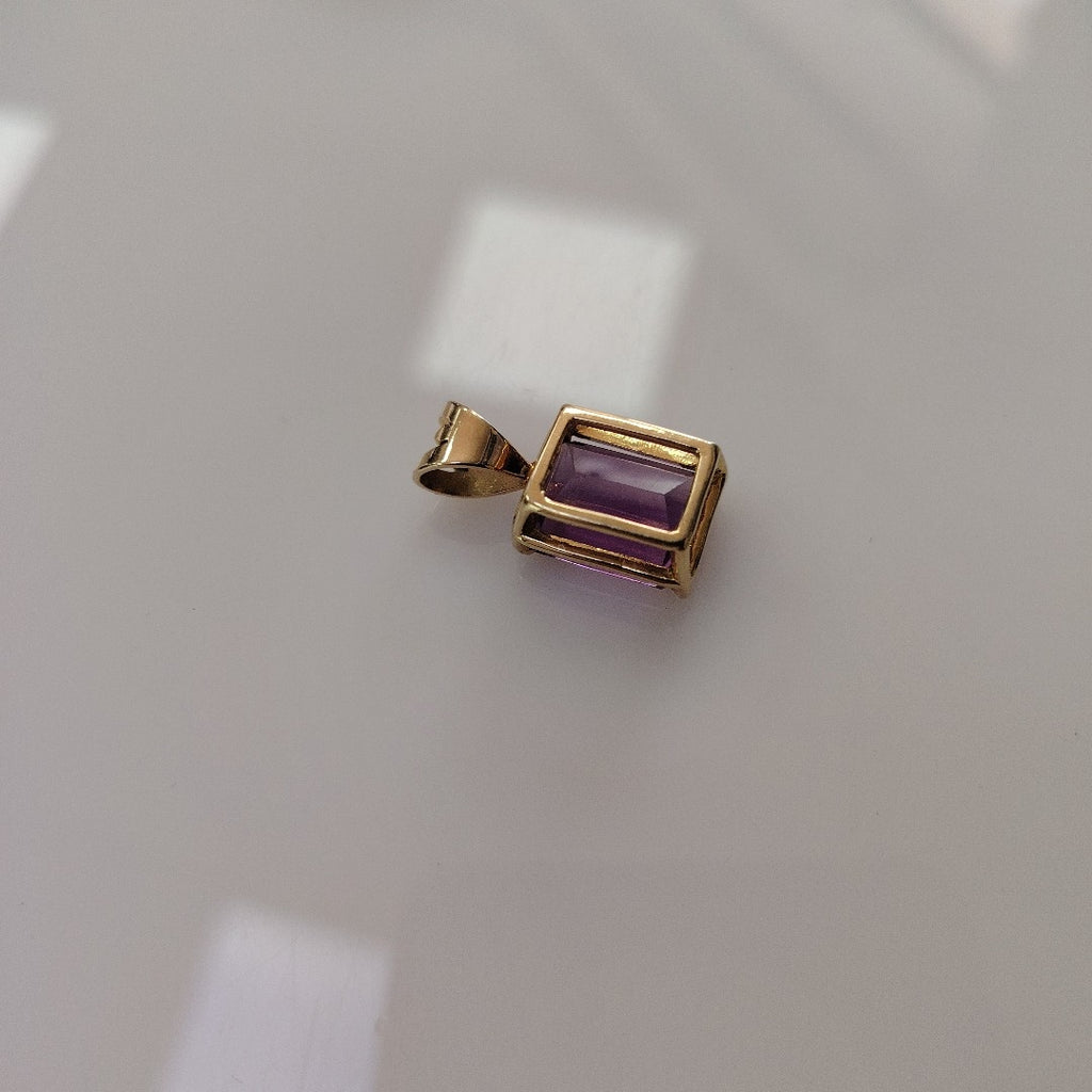 DIJE ORO 14 K 4 GRMS (SEMINUEVO)