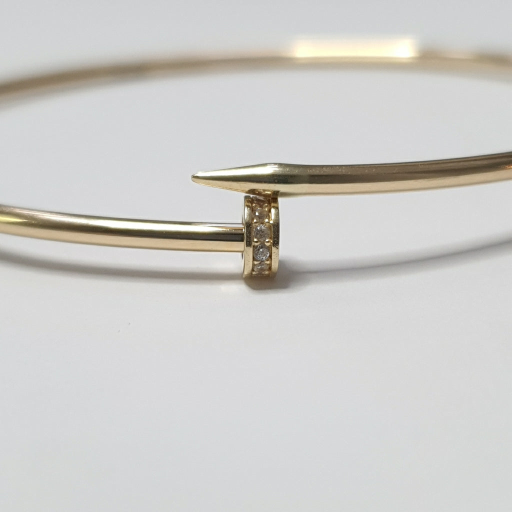 PULSERA CLAVO ORO 14K 2.8 (NUEVO)