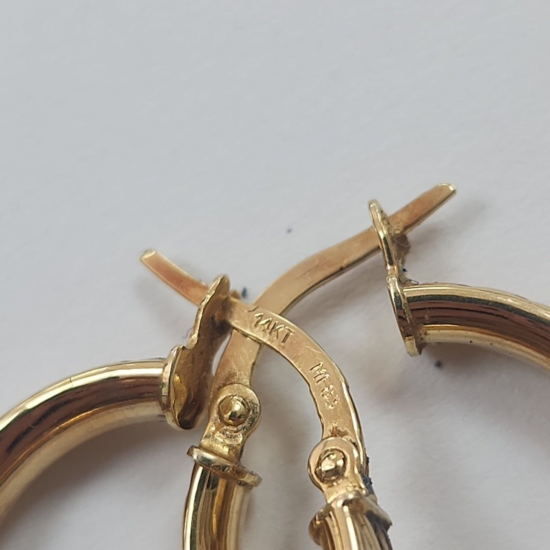 ARETES PAR ORO 14 K 1.9 GRMS (SEMINUEVO)