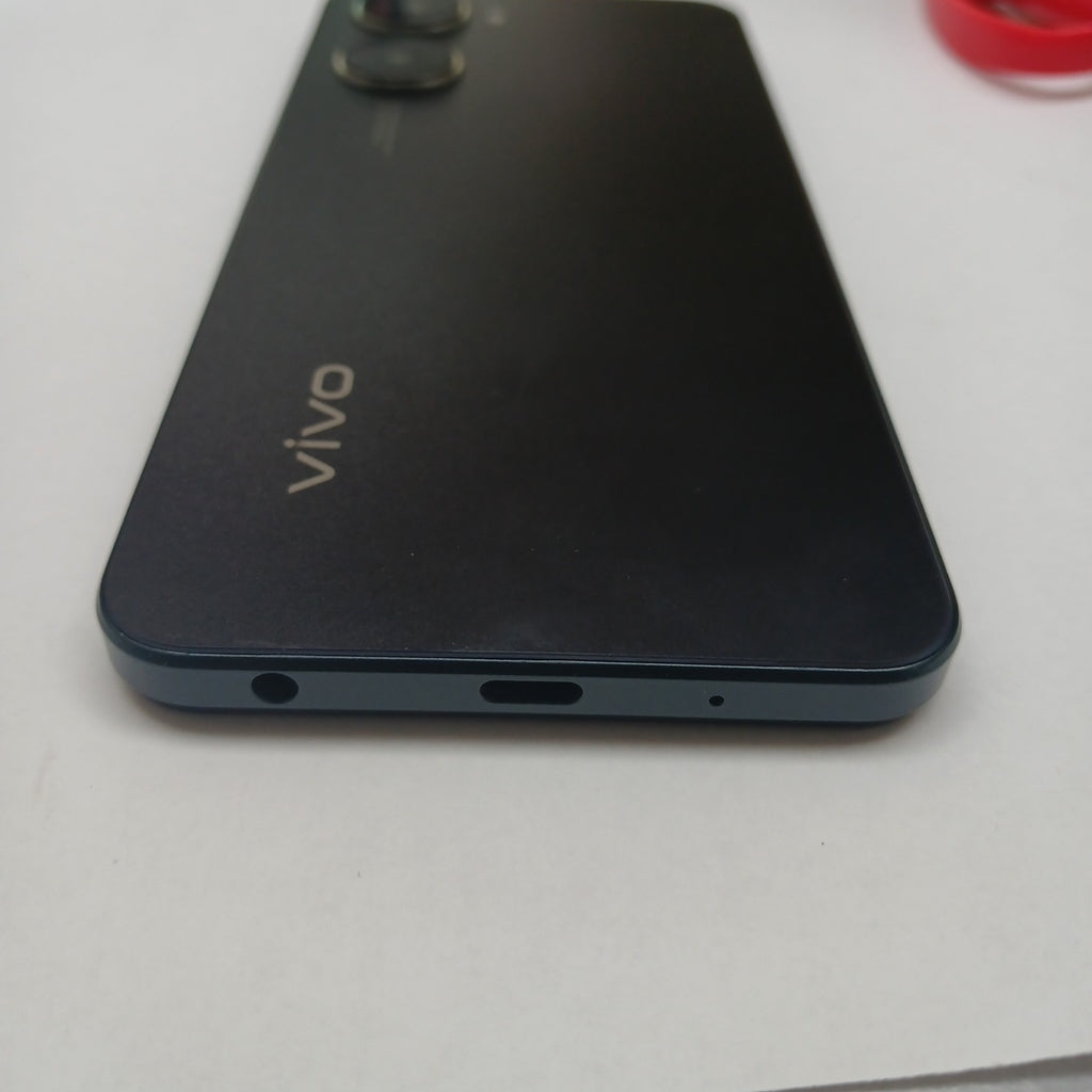 CELULAR VIVO Y03 V2332 (2024) 128 GB 4 GB RAM (SEMINUEVO)