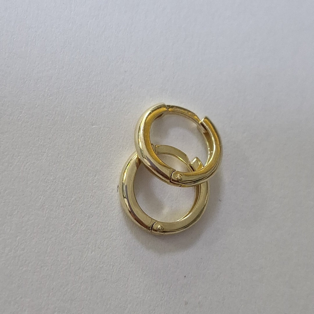 ARETES ARRACADAS LISAS 10K 1.3 GR (NUEVO)