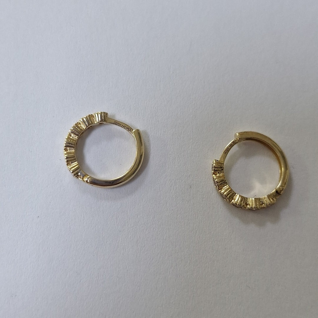 ARETES ARRACADA C CIRCONIAS 14K 2.1 GR (NUEVO)