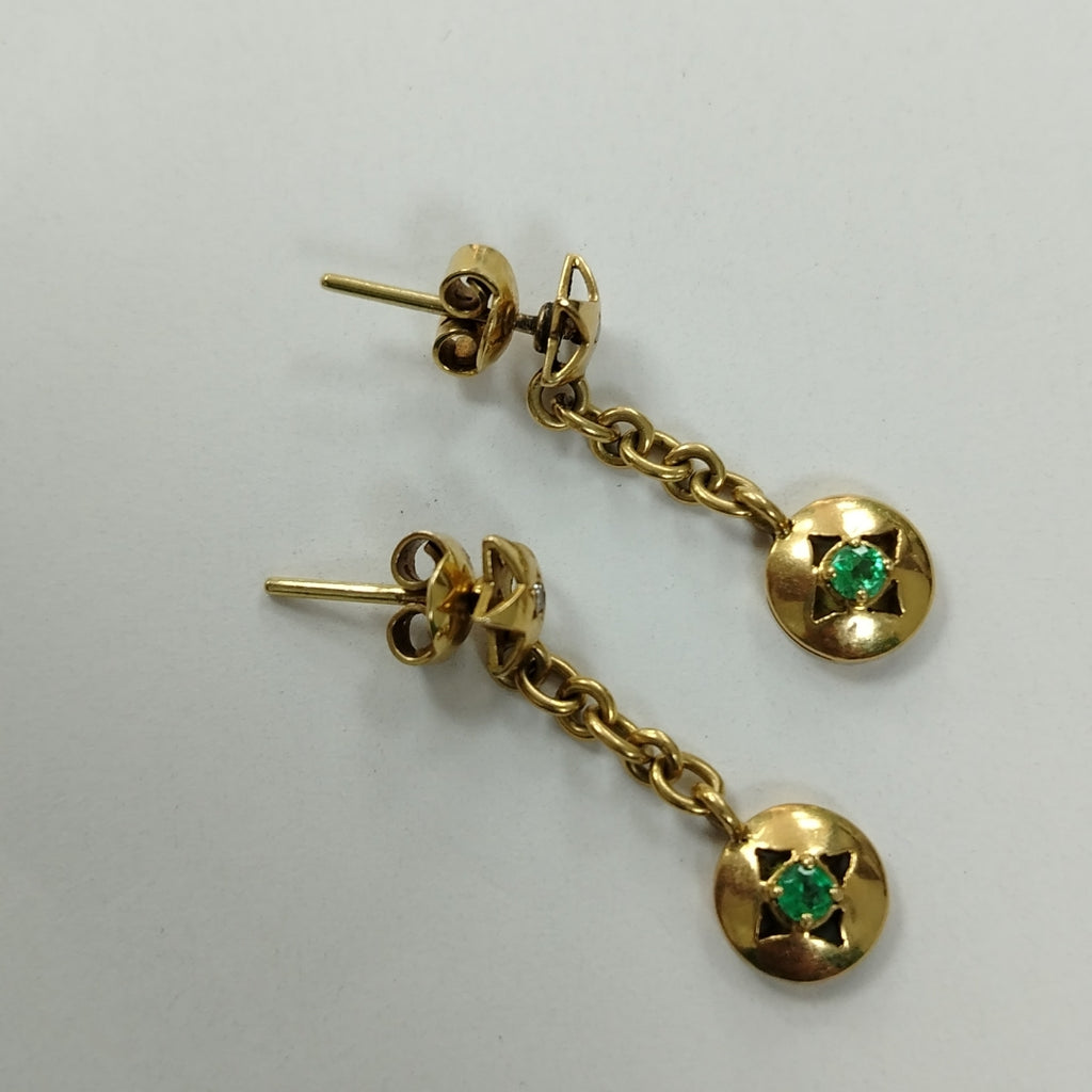 ARETES PAR ORO 18 K 4.7 GRMS (SEMINUEVO)