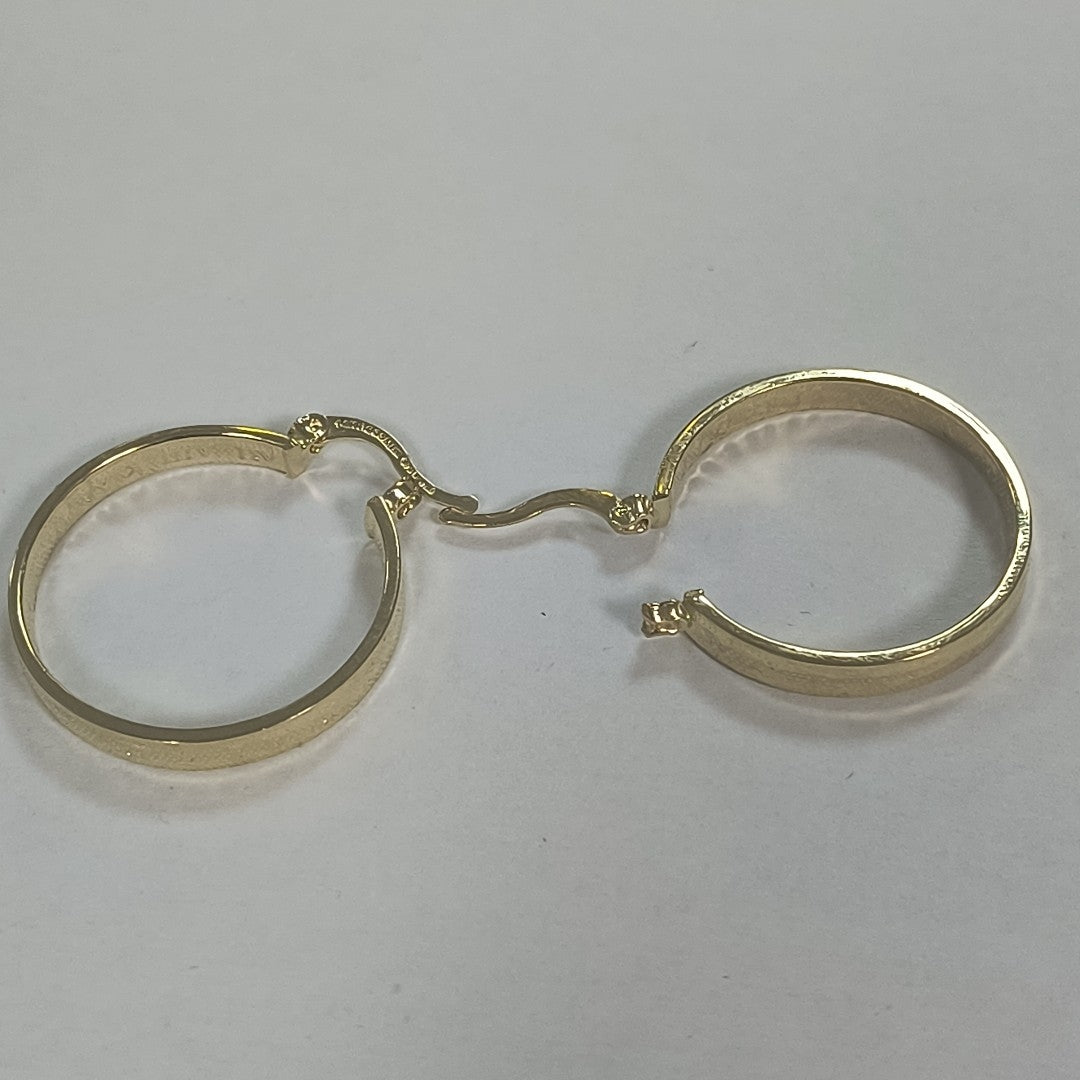 ARETES ARRACADAS TROQUELADA 14K 2.6 GR (NUEVO)