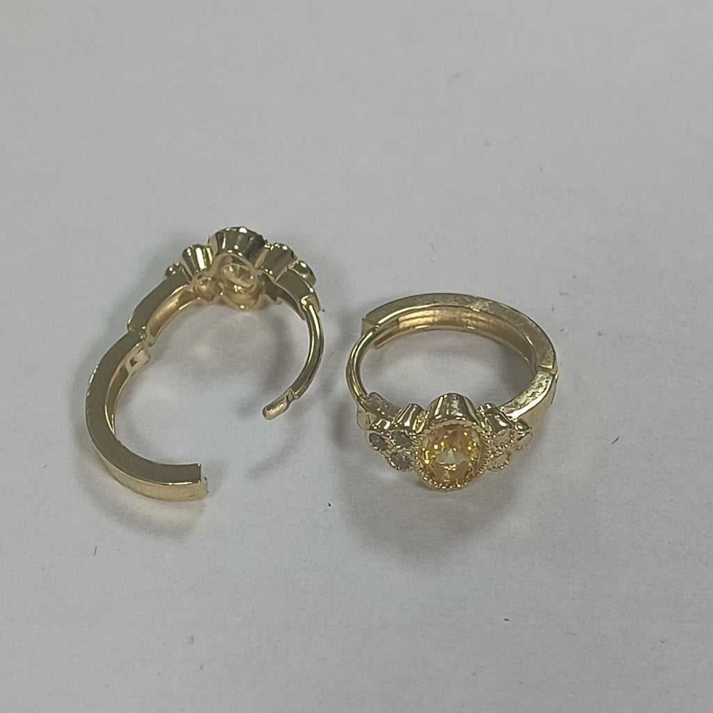 ARETES ARRACADAS CON CIRCONIAS Y PDRAS COL 14K 3.3 GR (NUEVO)