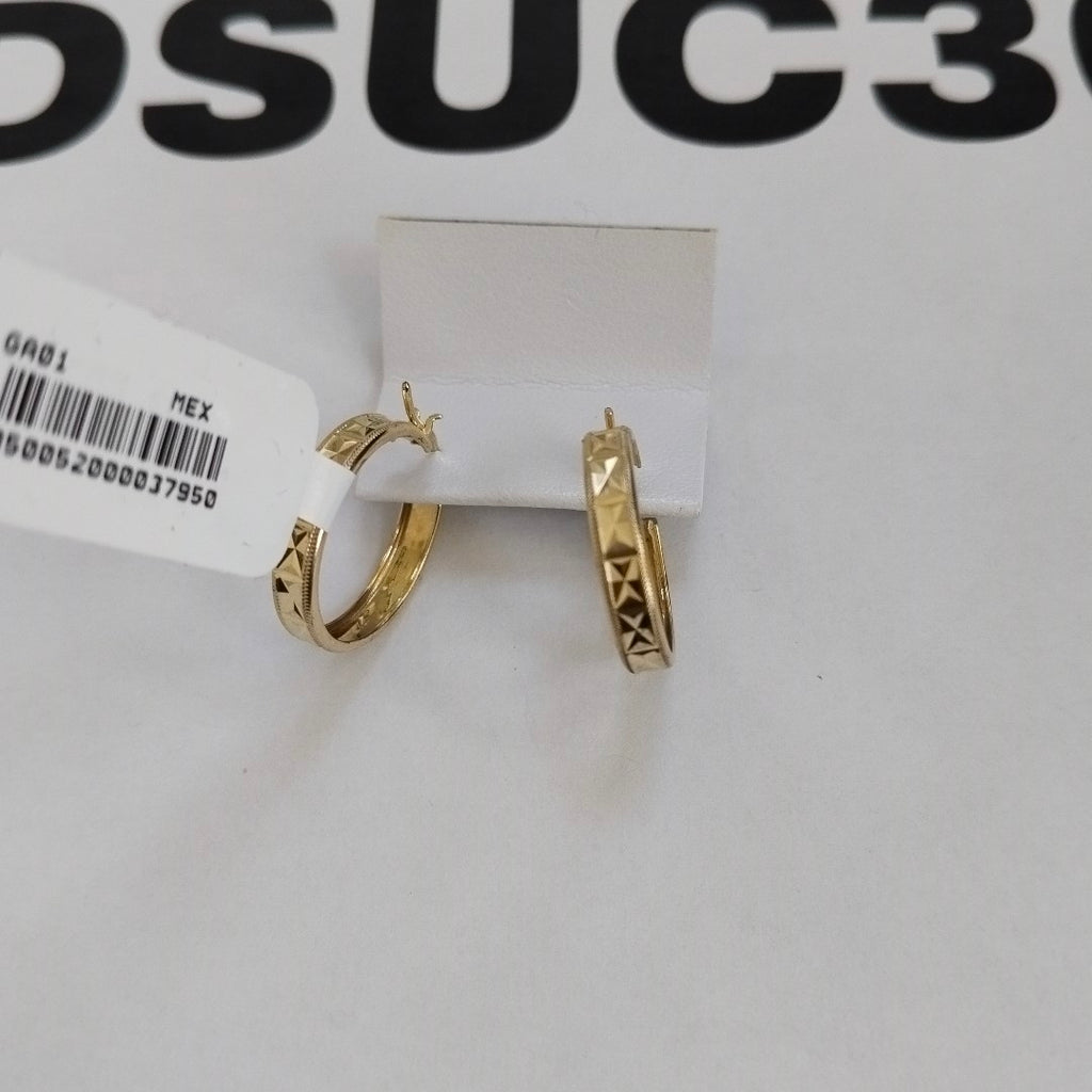 ARETES ARRACADAS LABRADAS 10K 2.4 GR (NUEVO)