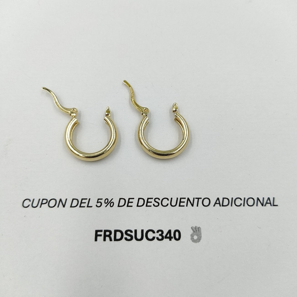 ARETES TEJIDO ARRACADAS LISAS 14K 2.2 GR (NUEVO)