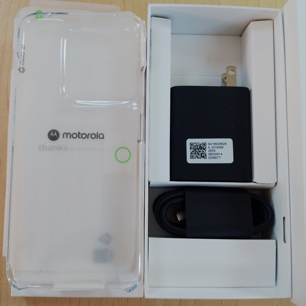 CELULAR MOTOROLA EDGE 70 PRO XT2607-1  (2026) 512 GB 12 GB RAM (SEMINUEVO)