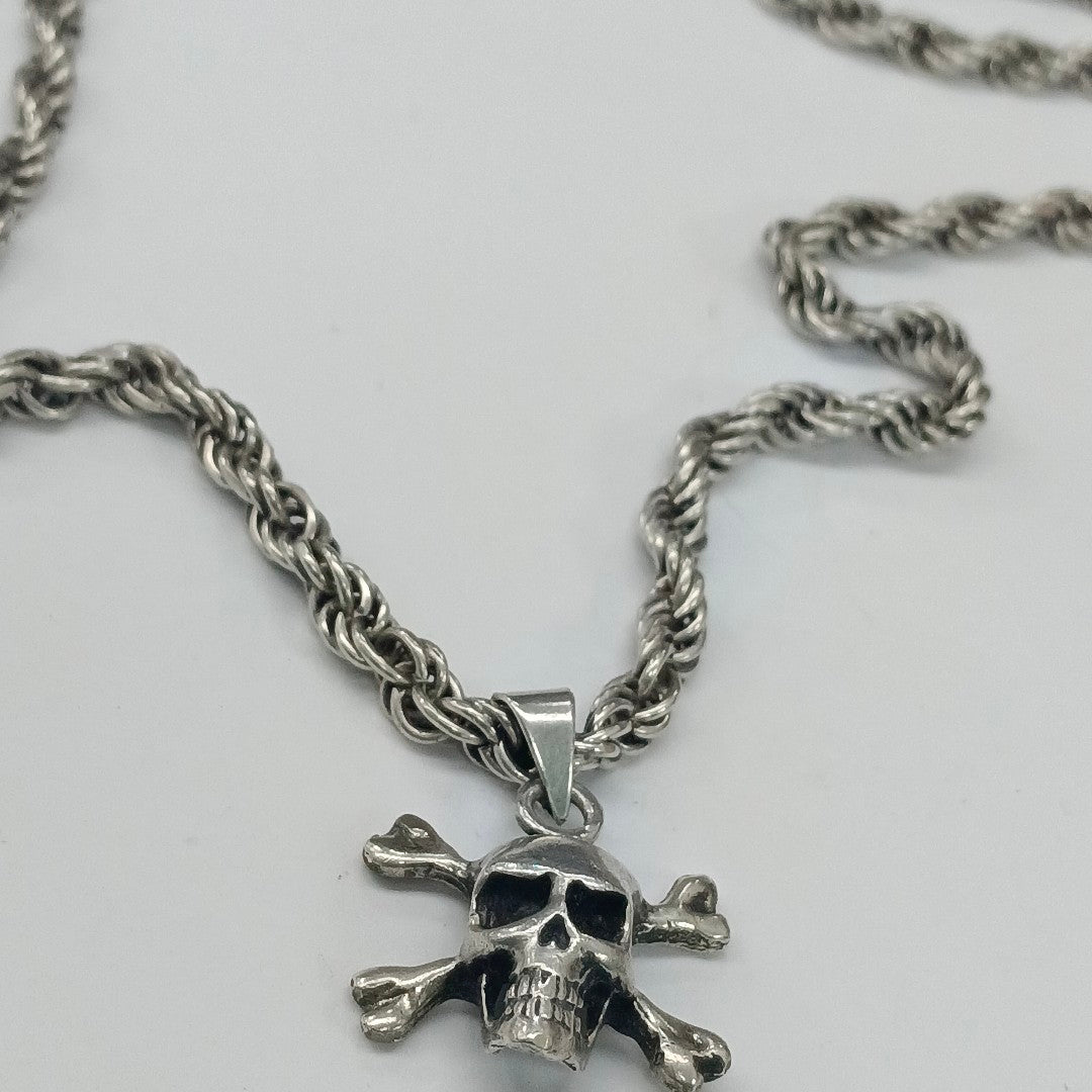 CADENA, DIJE PLATA 53.1 GRMS (SEMINUEVO)