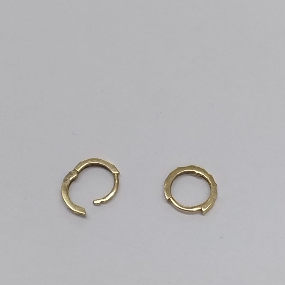 ARRACADAS PAR ORO 14 K 0.4 GRMS (SEMINUEVO)