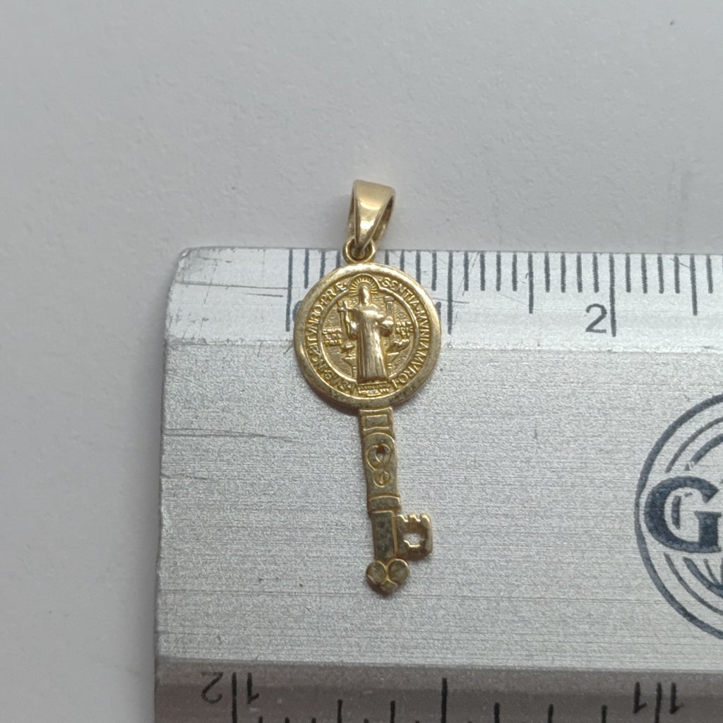 DIJE ORO 14 K 1.3 GRMS (SEMINUEVO)