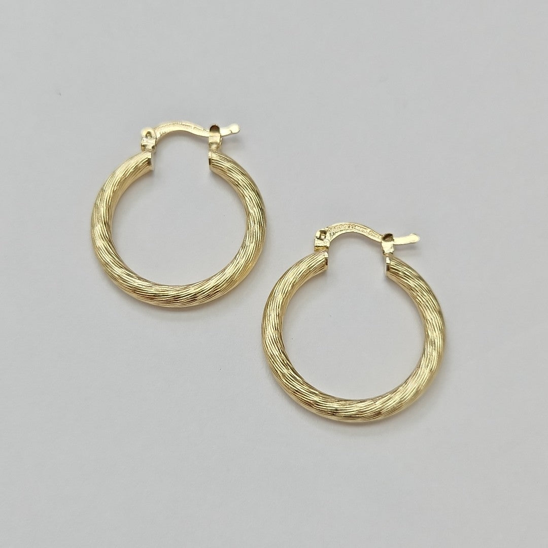ARETES TEJIDO ARRACADAS ASTRIADAS 14K 3 GR (NUEVO)