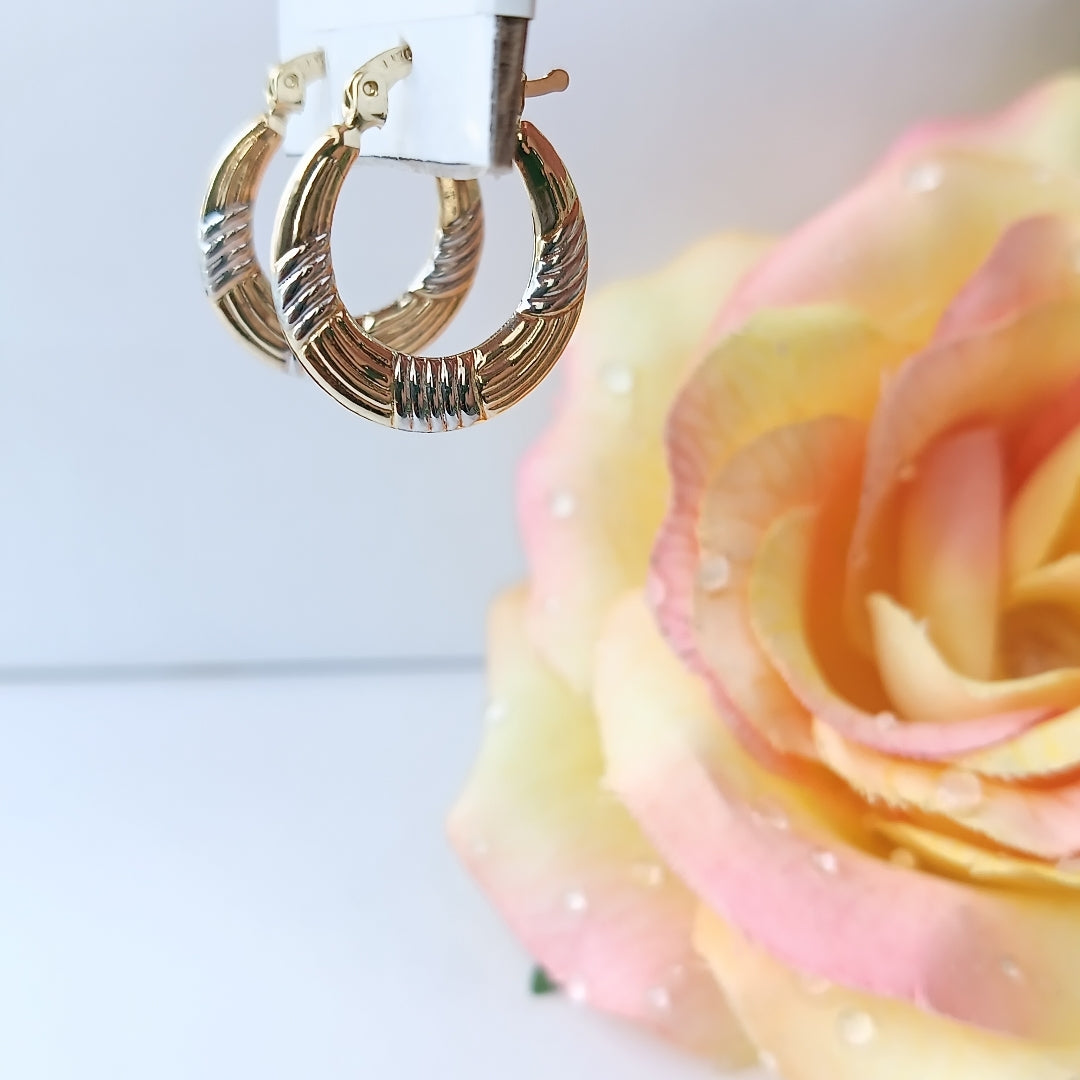 ARETES TEJIDO ARRACADAS COMBINADAS HUECAS 14K 1.8 GR (NUEVO)