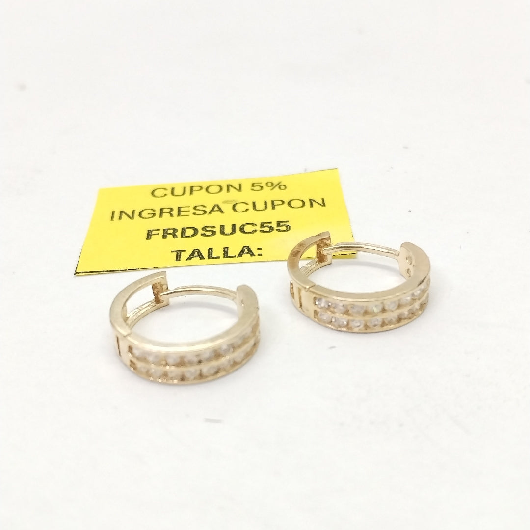 ARETES PAR, ARRACADAS PAR ORO 14 K 2.6 GRMS (SEMINUEVO)