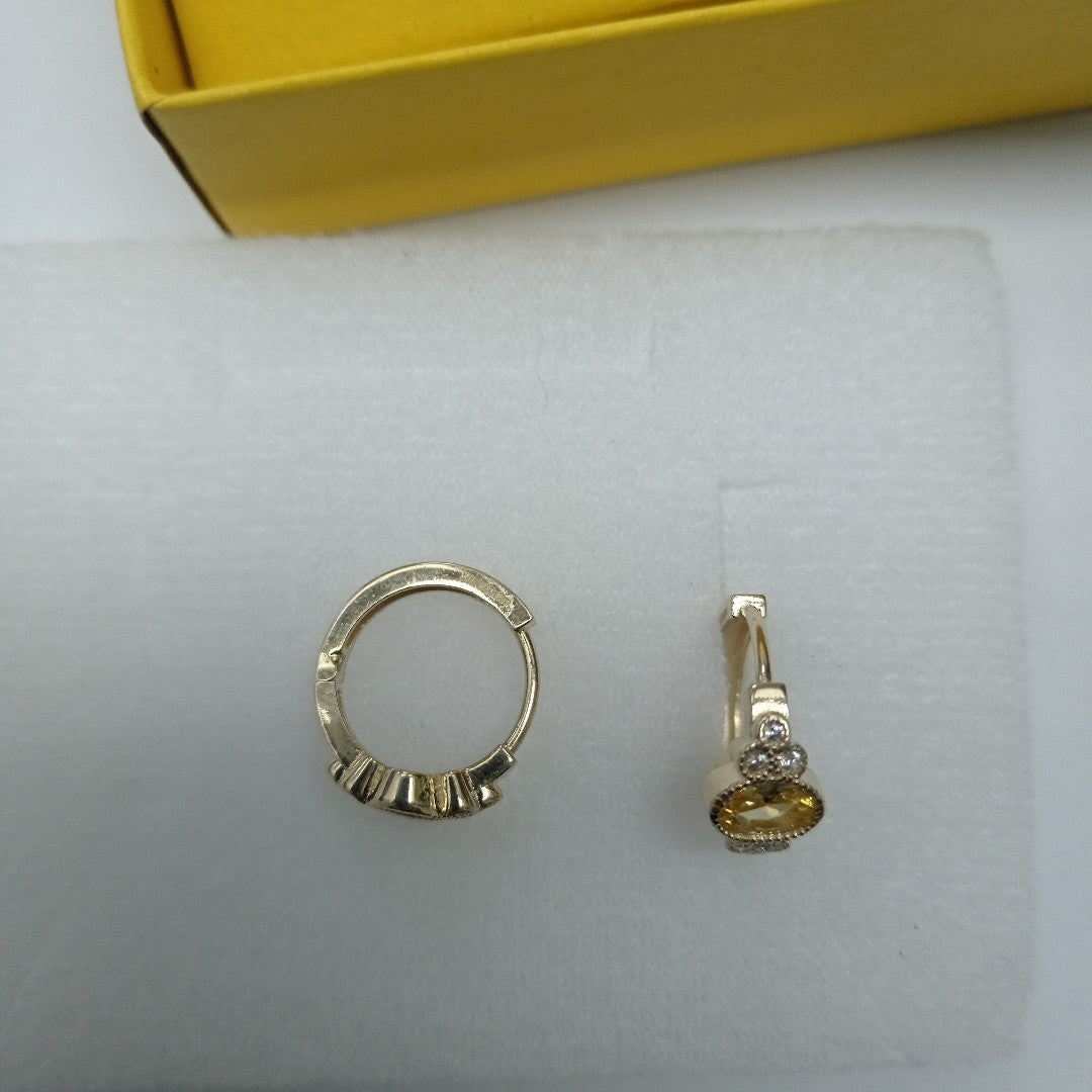 ARETES ARRACADAS CON CIRCONIAS Y PDRAS COL 14K 3.2 GR (NUEVO)