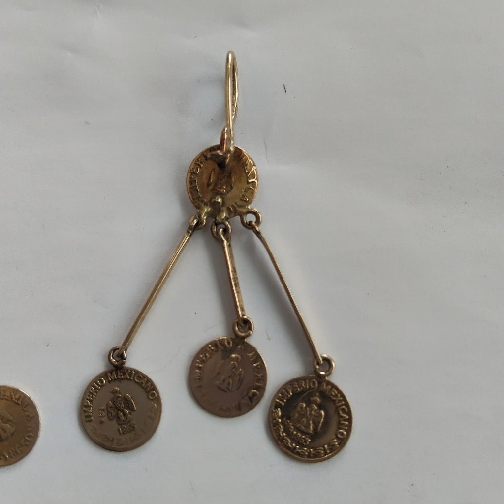 K1 5.2 GRMS 12 K IDENTIFICACIÓN ARETES PAR MATERIALES ORO CANTIDAD DE PI (SEMINUEVO)