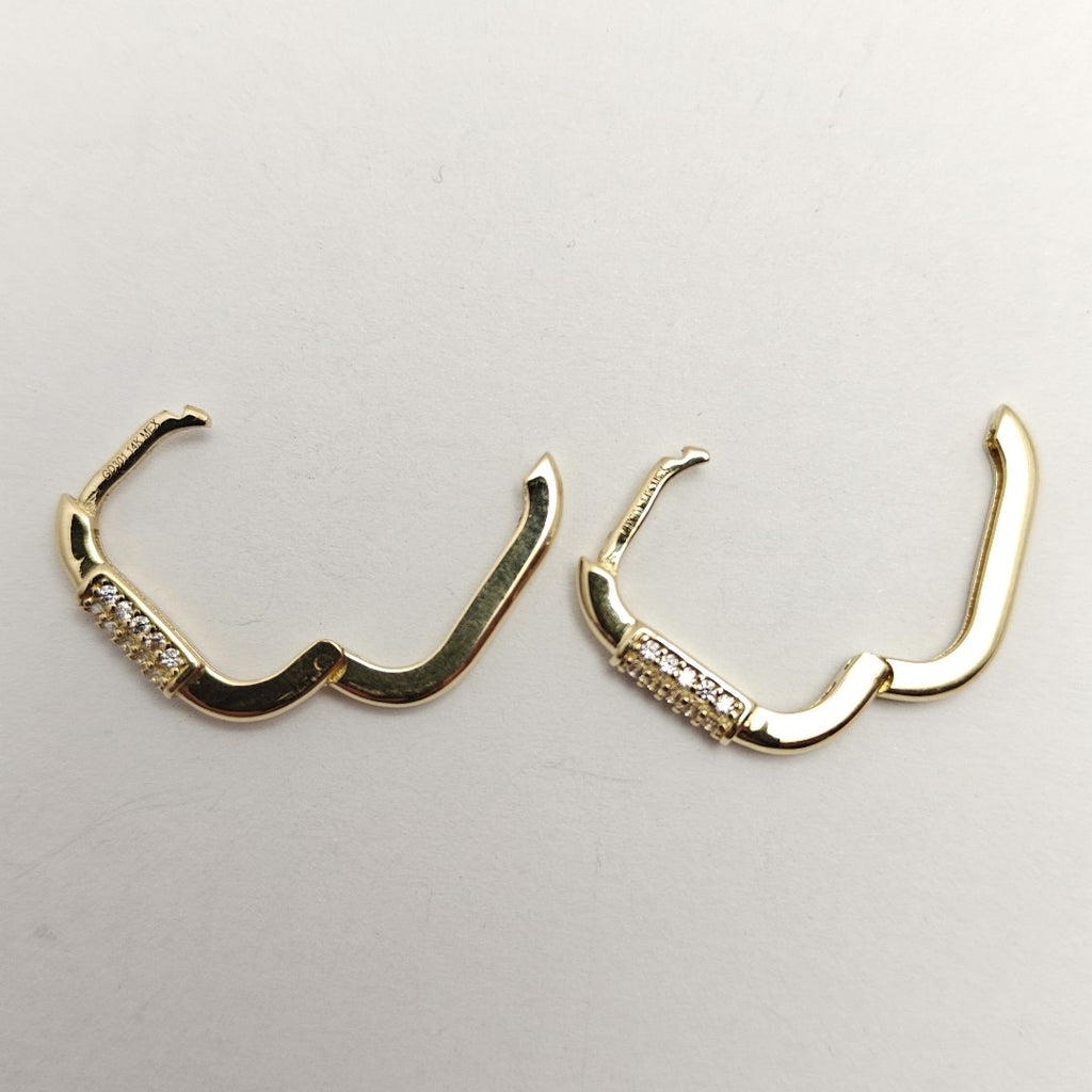 ARETES HUGGIES OVALADA C CIRCONIAS 14K 2.5 GR (NUEVO)