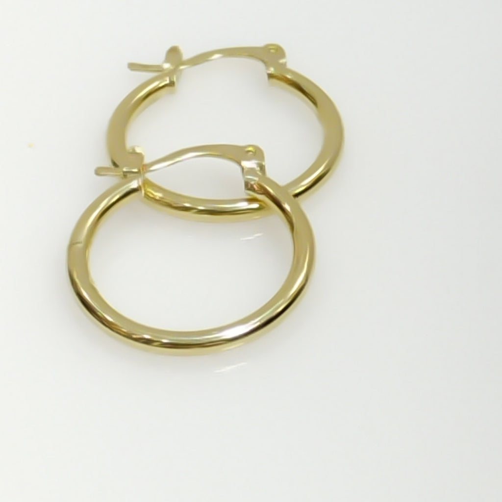 ARETES TEJIDO ARRACADAS LISAS 14K 1.2 GR (NUEVO)