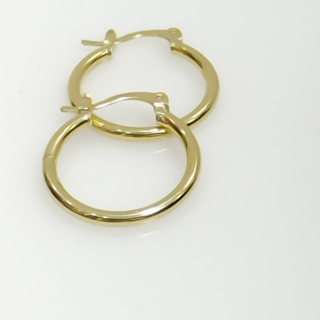 ARETES TEJIDO ARRACADAS LISAS 14K 1.2 GR (NUEVO)