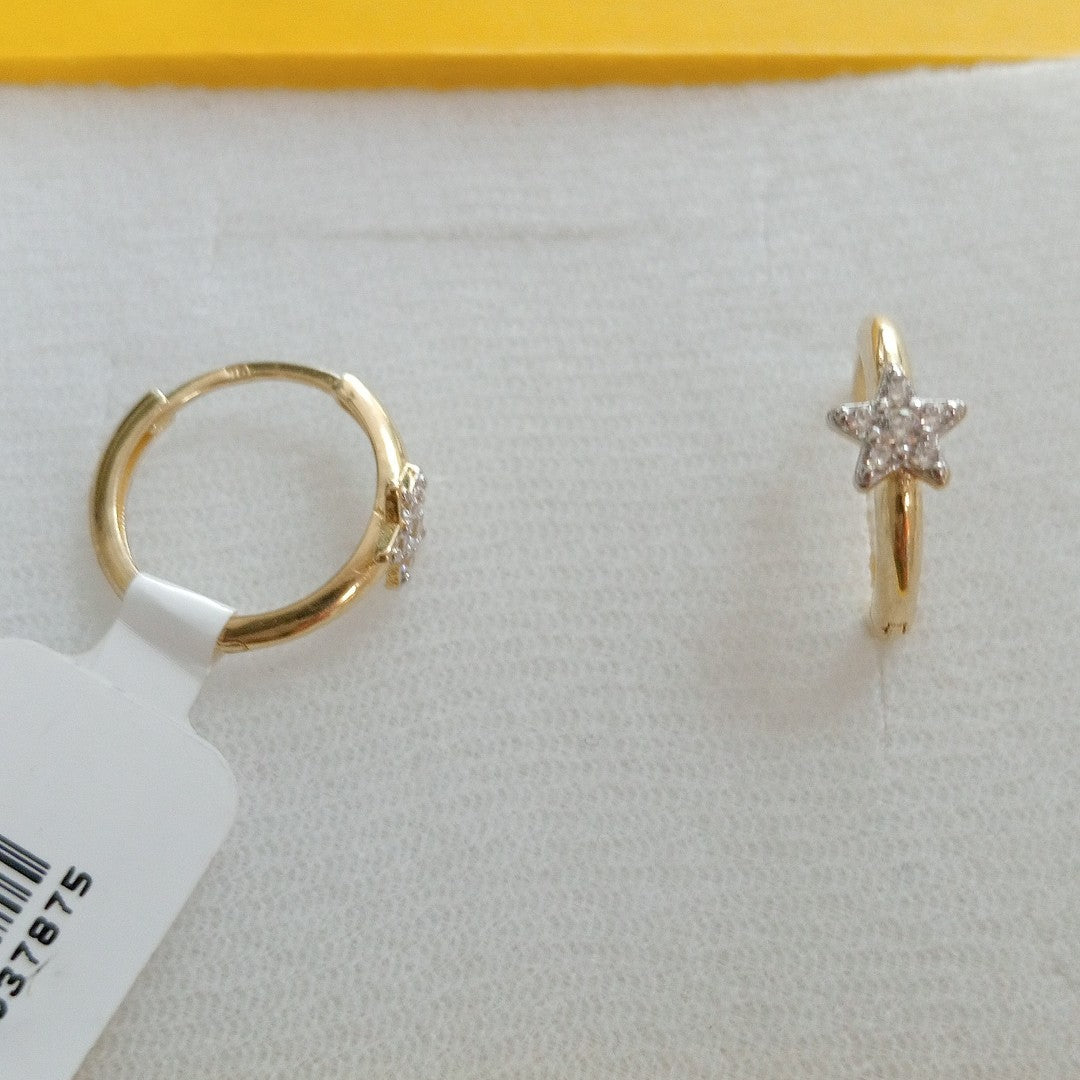 ARETES ARRACADAS FIG ESTRELLA CIRCONIAS 10K 1.6 GR (NUEVO)