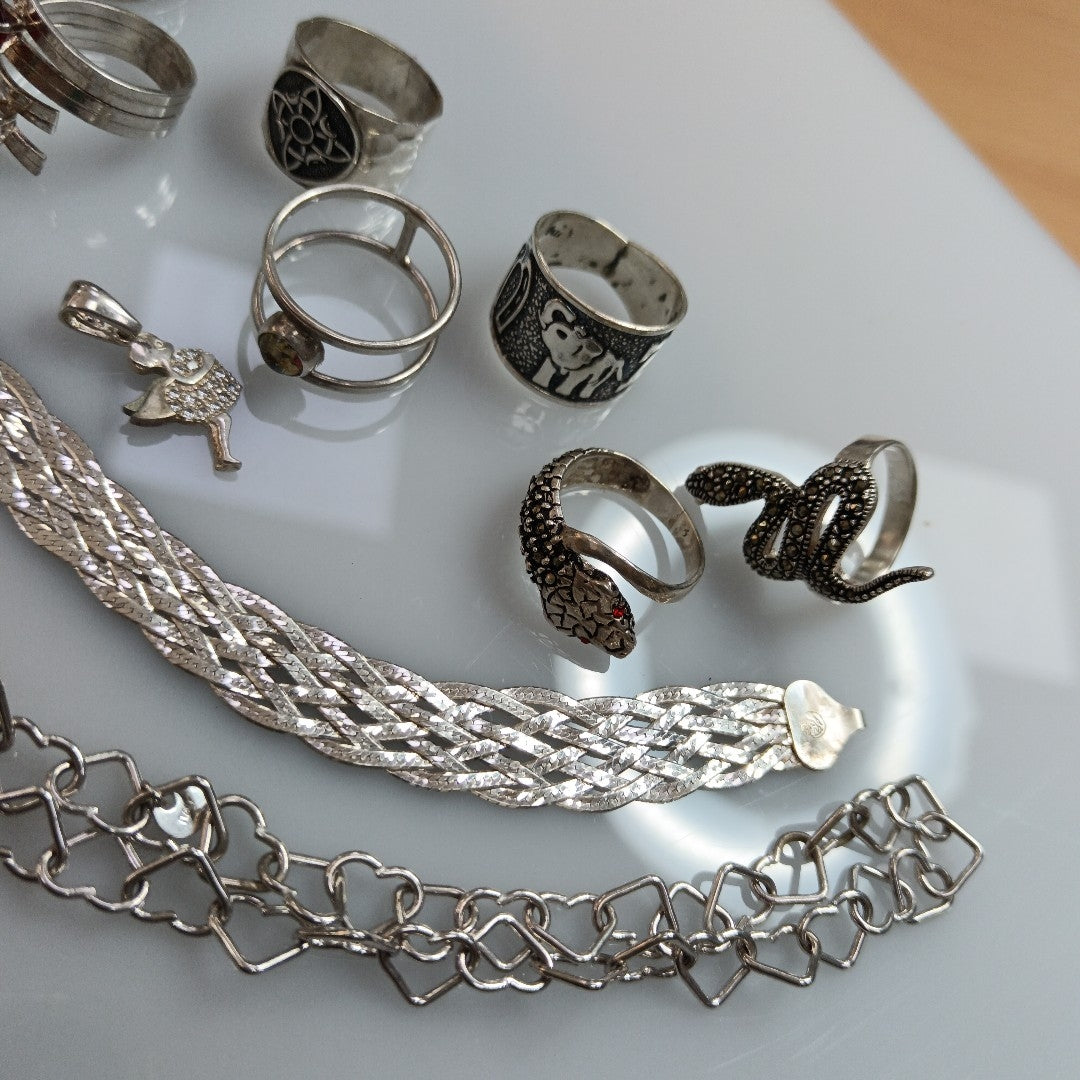 ANILLITO, CADENA, DIJE PLATA 54.3 GRMS (SEMINUEVO)