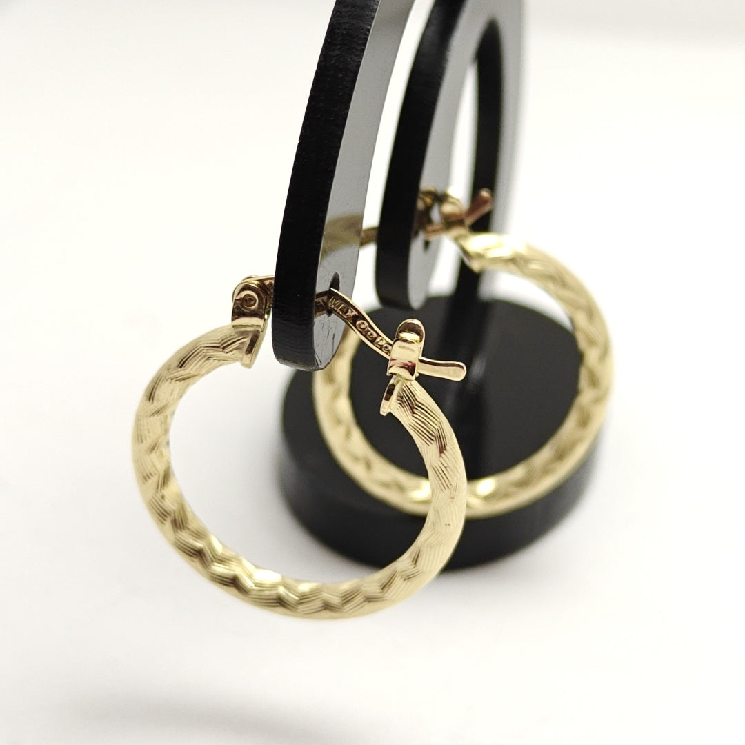 ARETES ARRACADAS LABRADAS 14K 2.1 GR (NUEVO)