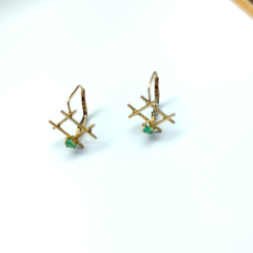 ARETES PAR ORO 10 K 1,10 GRMS (SEMINUEVO)