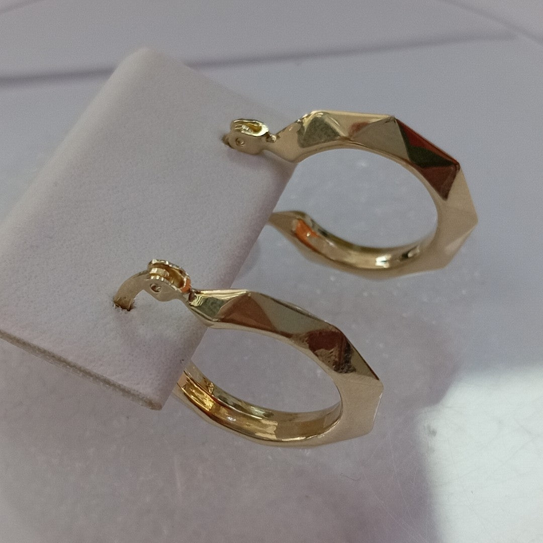 ARETES TEJIDO ARRACADAS FACETADAS 14K 1.7 GR (NUEVO)