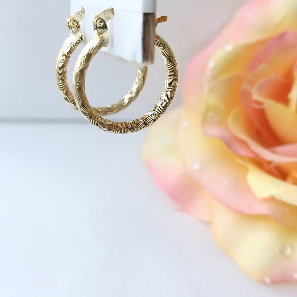ARETES ARRACADAS LABRADAS 14K 2 GR (NUEVO)