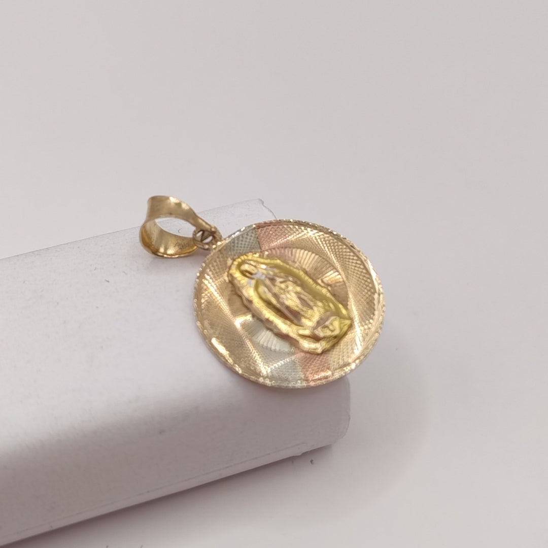 MEDALLA RELIGIOSA ORO 8 K 1.5 GRMS (SEMINUEVO)