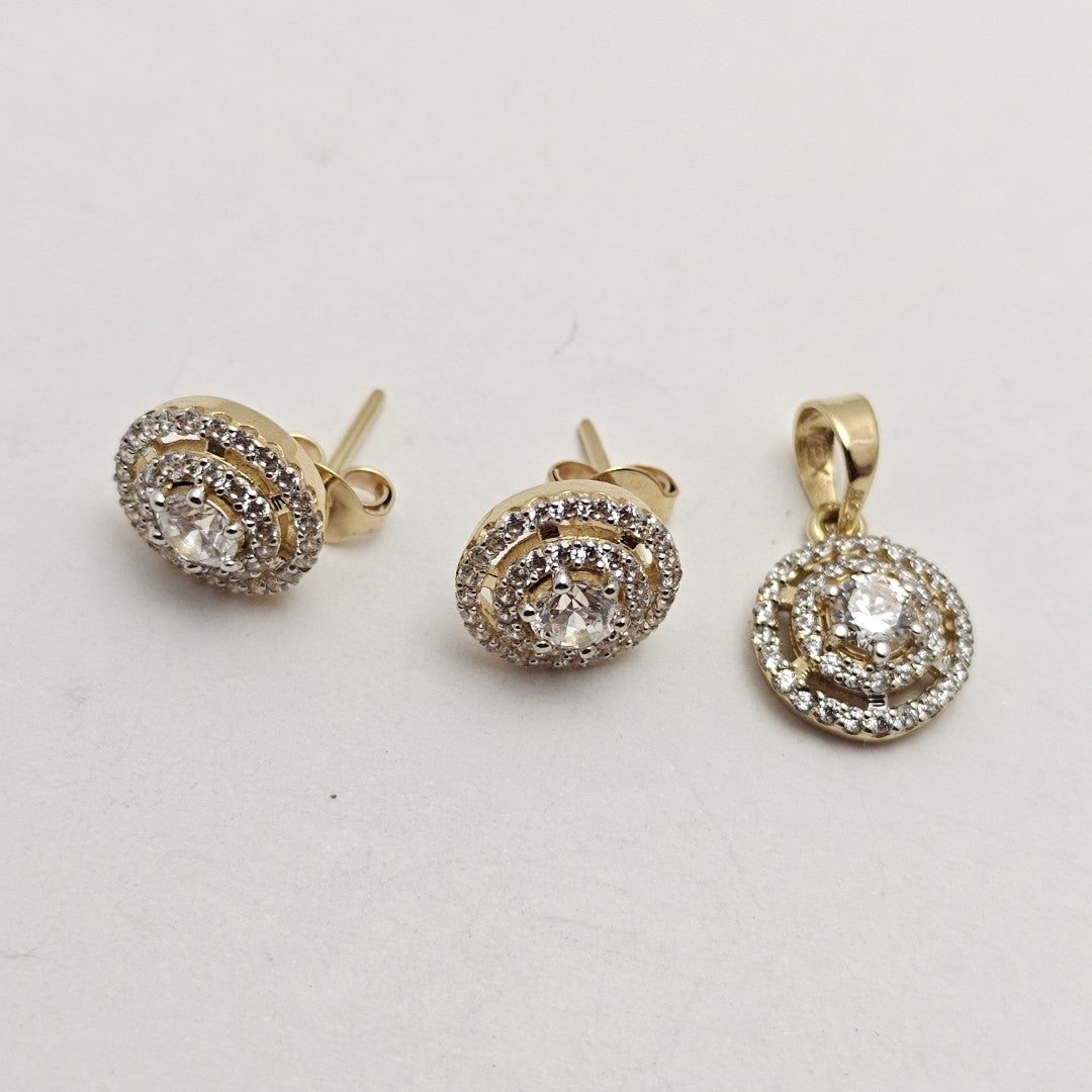 BROQUELES MEDIO ADEREZO BROQUELES Y DIJE C CIRCONIAS 14K 4.2 GR (NUEVO)
