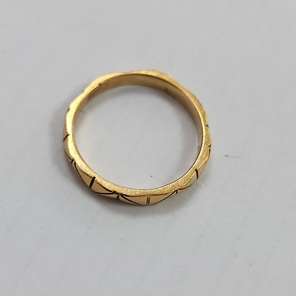 ANILLO ORO 18 K 2.3 GRMS (SEMINUEVO)