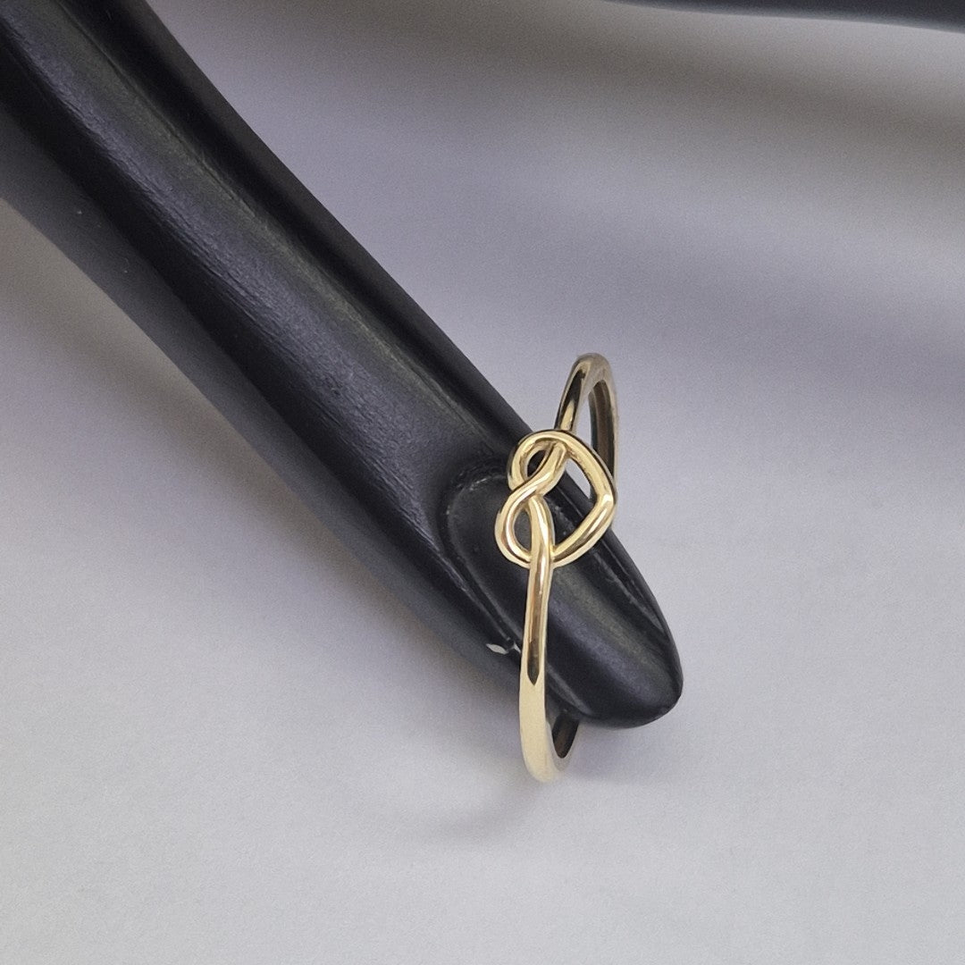 ANILLOS ANILLITO FIG CORAZON 10K TALLA 8 0.9 GR (NUEVO)