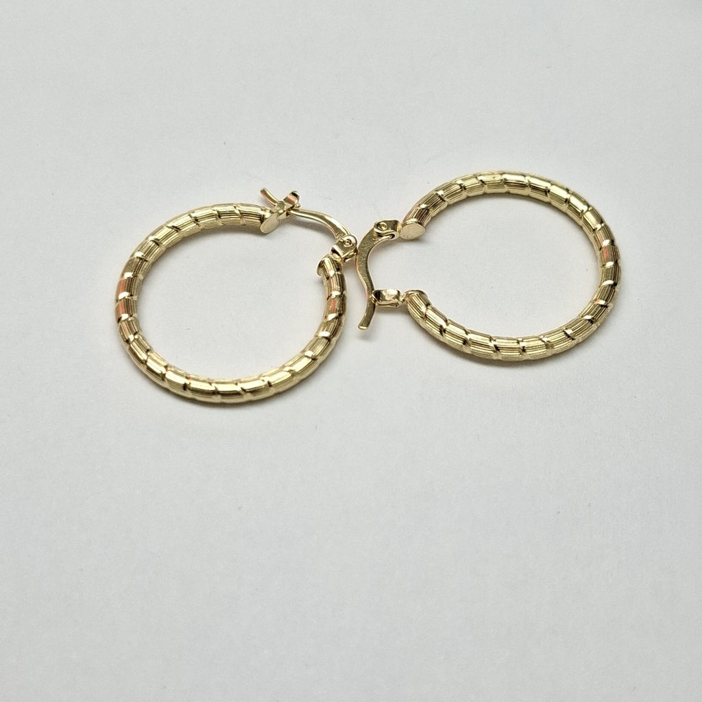 ARETES ARRACADAS LABRADAS 14K 3.3 GR (NUEVO)