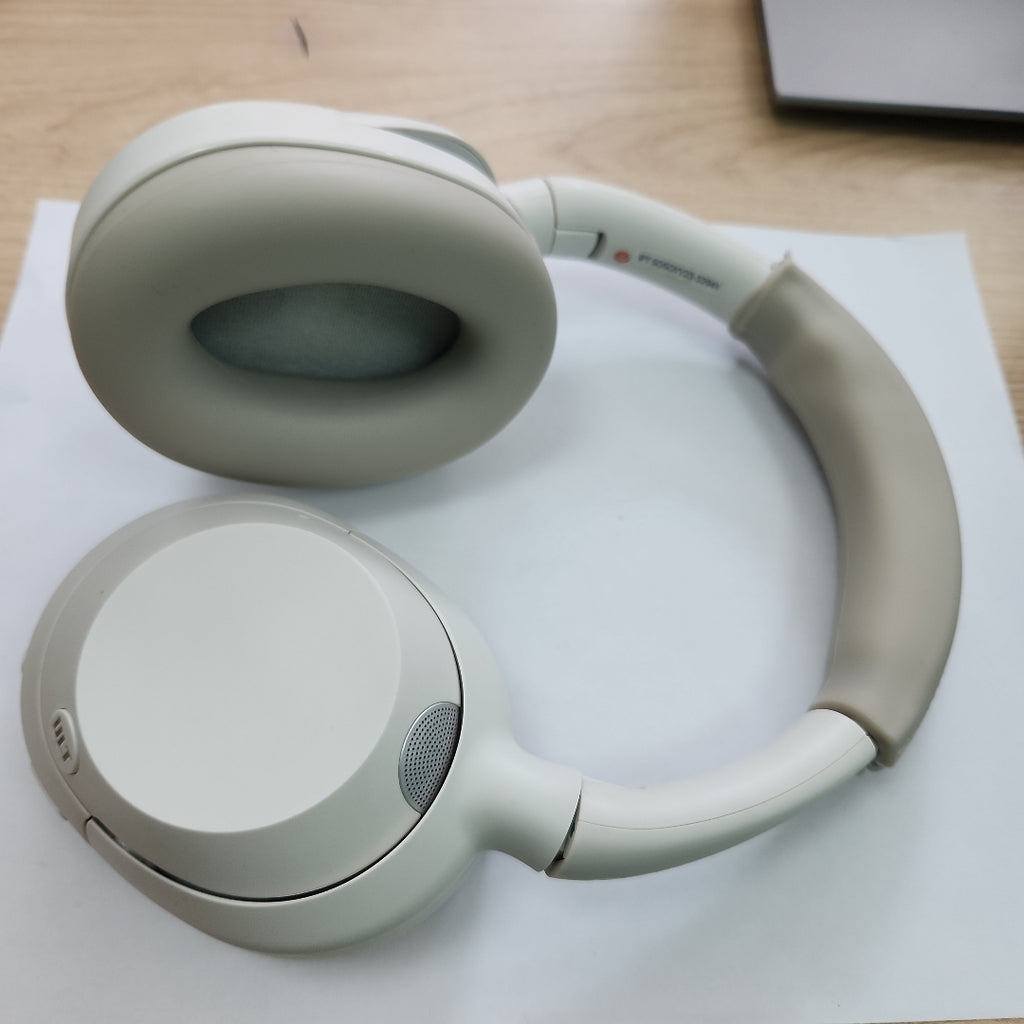 AUDIFONOS SONY WH-ULT900N INALAMBRICO OVER EAR (SEMINUEVO)