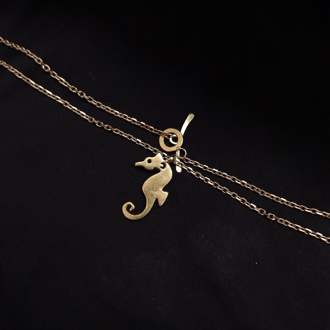 CADENA, DIJE ORO 18 K 5.5 GRMS (SEMINUEVO)